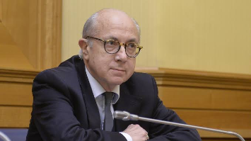 Post RobertoEsposito 02